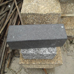 3 cm starke Granit-Terrassenplatten Elena weißgrau