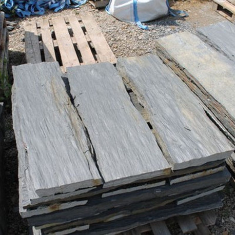 3 - 7 cm starke Schieferpalisaden Schwarz 150 cm lang