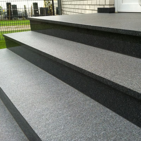 6 x 40 cm Granit-Trittstufen Adrian Black schwarz