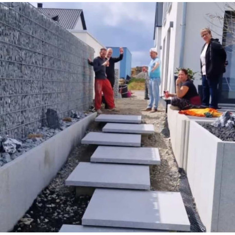 8 cm Granit-Podestplatte Alvaro anthrazit