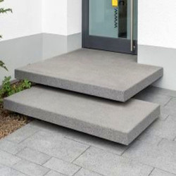 18 cm Granit-Podestplatte Alvaro anthrazit 150 x 150 cm