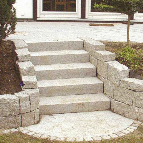 15 x 35 cm Granit-Blockstufen Tiago gelb 300 cm lang