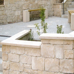 3 cm starke Mauerabdeckplatten Blancka Flava 36 cm breit