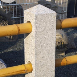 20 x 20 cm Limes-Granitpfosten Tiago gelb