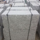 40 x 40 cm Granit-Mauersteine Griys hellgrau, mit 2 gesägten Flächen 60 bis 130 cm lang