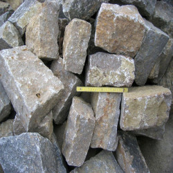 8-15 cm hohe Muschelkalk Kleinmauersteine blaugrau schmal