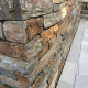8 - 15 cm hohe Schiefer-Mauersteine Oxido bunt eingebaut