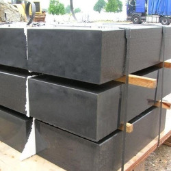 20 x 35 cm Granit Blockstufen Alvaro anthrazit
