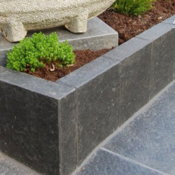 10 x 25 cm Granitpalisaden Pedro Black schwarz