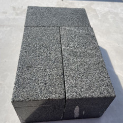 8 cm Granitpflaster Alvaro Anthrazit, gesägt